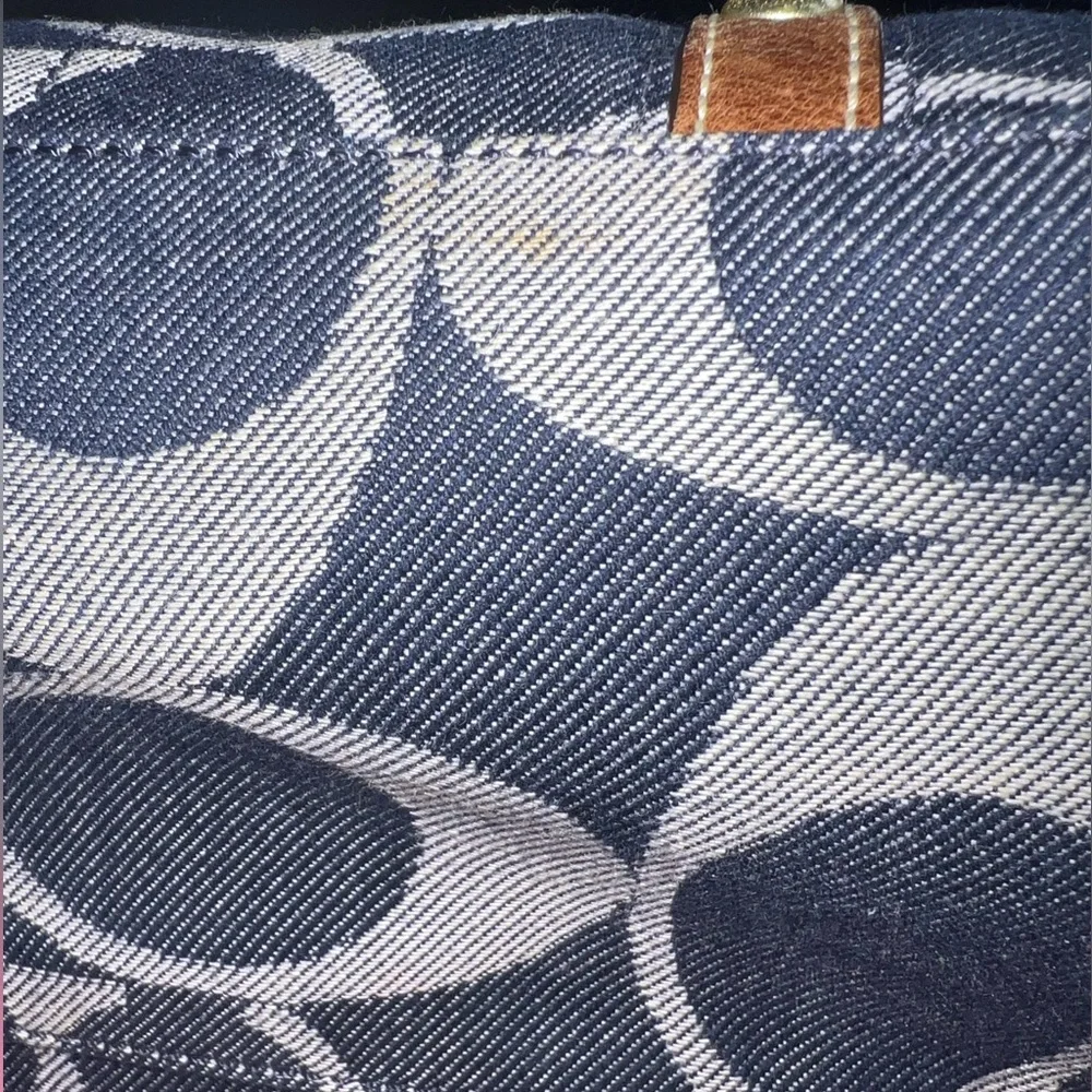 Stylish Coach Denim Women's Bag - Picture 5 of 11